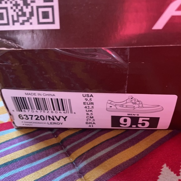 Mens Skechers 9 1/2 Leroy - Picture 4 of 4